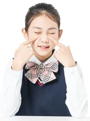 青少年近视防控应注意