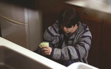 青少年抑郁症的成因及药物治疗