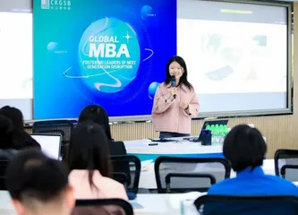 江梦南:从无声世界里突围的清华博士4