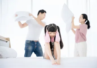 女孩无端失眠，病因何来？