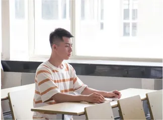 青少年预防脊柱侧弯保护脊柱要做好这几件事