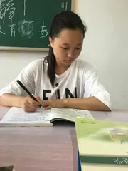 伍玲玲:在无声世界里追梦1
