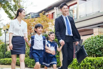 构建家校社共同体营造协同育人新生态