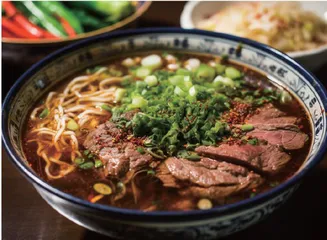 一碗牛大，一城烟火