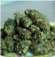 酥脆鲜嫩的笮草丸子