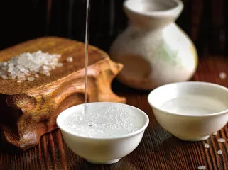 到泰和喝早酒去
