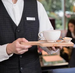 加强连锁餐饮服务企业监管保障公众身体健康和生命安全