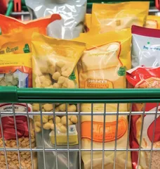 量贩零食跑马圈地传统休闲零食品牌如何突围