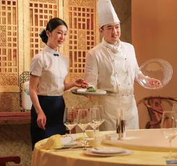 招不到年轻人 餐饮业面临人才窘境