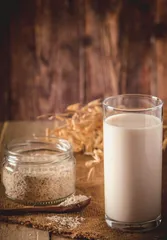 亏损扩大 OATLY燕麦奶降温