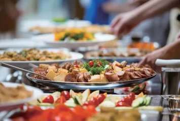 餐饮行业防止发生食源性疾病的控制策略研究
