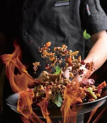 成为深圳外来菜系之首　湘菜的“热辣”如何延续