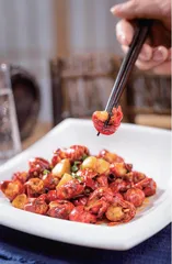 餐饮界“黑马”湘菜踏上快车道能否成为“国民口味”仍有待观察