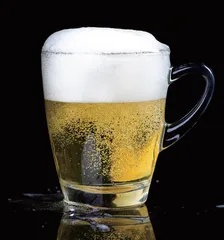 竞相推出千元产品 啤酒行业高端化急需破局