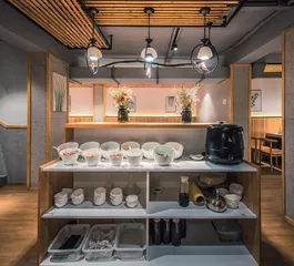 明星餐饮不该沦为割流量“韭菜”的刀