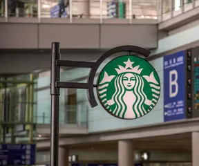 星巴克傲慢的代价，不只是翻车