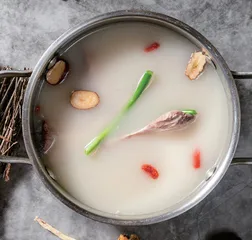 科学解读乳白色的汤是否更有营养