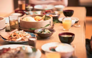 中日饮食习俗的差异与形成