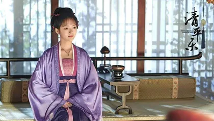 陈诗宇：给历史人物“穿衣服”