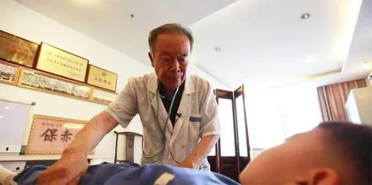 吉林“小儿王”王烈:站立防病,莳花养人1