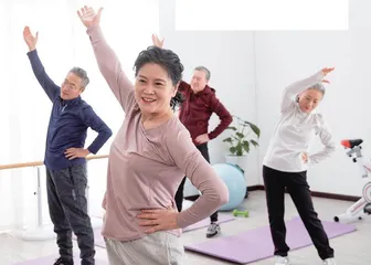 做好锻炼,老年人跌倒概率降四成1