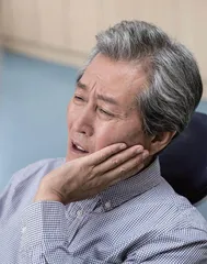 口腔溃疡经久不愈,别忽视口腔癌2