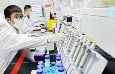 没有迹象表明XBB毒株会引发更严重疾病