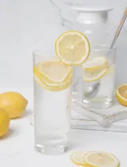 小水果PK大结石，常喝柠檬汁竟然能“排石”1