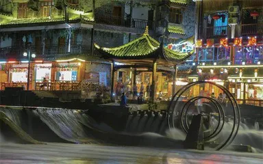 拨动心弦的凤凰古城2