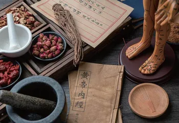 “上医治未病”取医学典籍之精华，践行智慧养生1