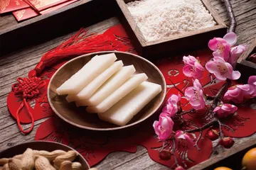 食甜甜， 好过年