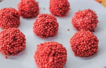 大吉大利，荔枝虾球