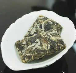 一片茶心在“金砖”