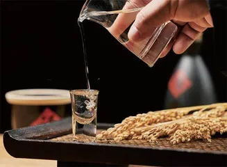 酒企：未雨绸缪，控货保价