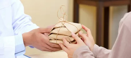 青春期女性外阴硬化性苔藓的治疗和护理