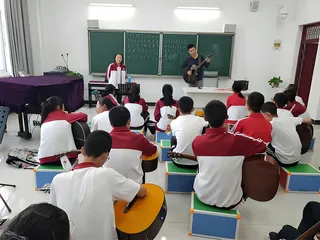 让信息技术为中职音乐教学添彩