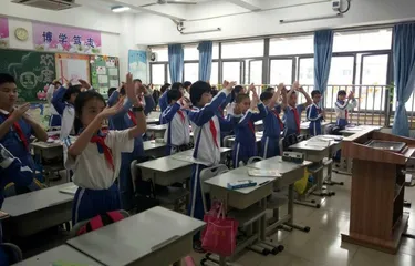 坐着就能运动的健身方法2