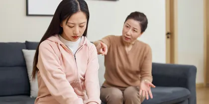 亲子关系陷入困境，成绩归因是源头