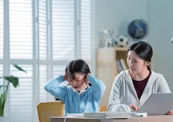 厌学背后：不可忽视的校园霸凌