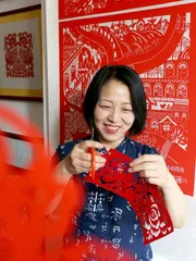 妙剪生花 阳泉“盘合”惊艳绽放