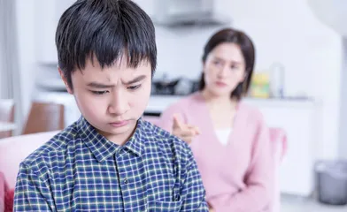 大打出手惨痛亲子战争因何酿成