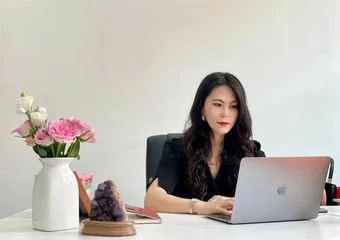作家卢熠翎正式加入“全国服务标准化技术委员会”3