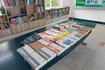 张德芬空间进校园:捐赠十万码洋爱心图书,助力青少年成长3