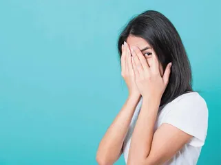 她为何 “谈性色变”？