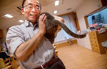 养老院新模式：人与宠物共度晚年3