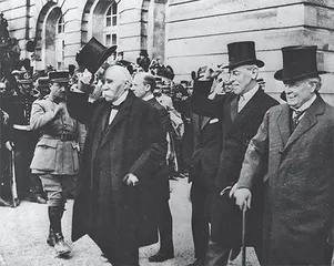 走进法兰西军事博物馆系列之二十六 战间期的第三共和国(1919 ~ 1939 年)(1)1