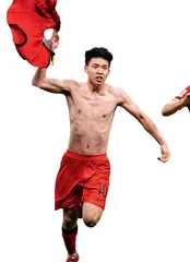 中国男足走到终点，踏上起点
