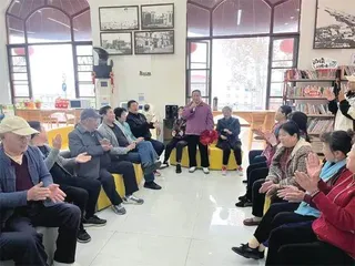 连云港市连云老街:百年街巷里的婚育新风尚3