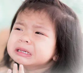 恼人的儿童口腔溃疡