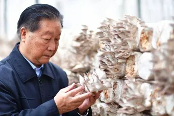 汲取感动中国力量，奏响时代奋进强音2